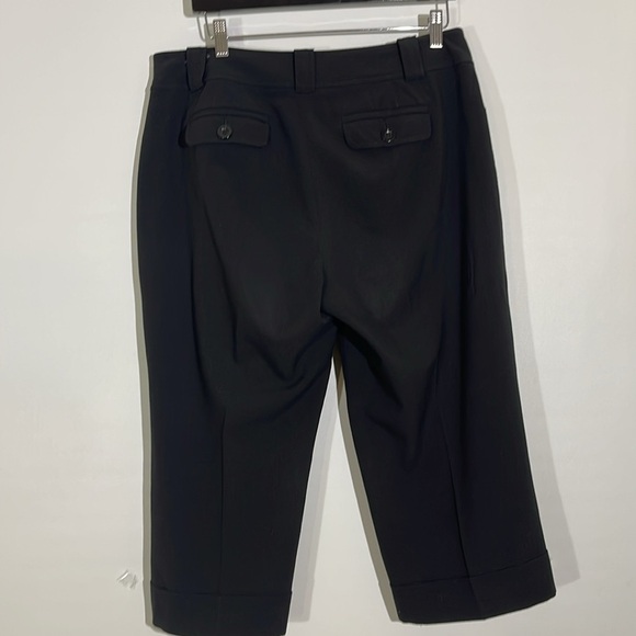 ANN TAYLOR Black Curvy Fit Crop Pants Size 10 - Picture 4 of 7